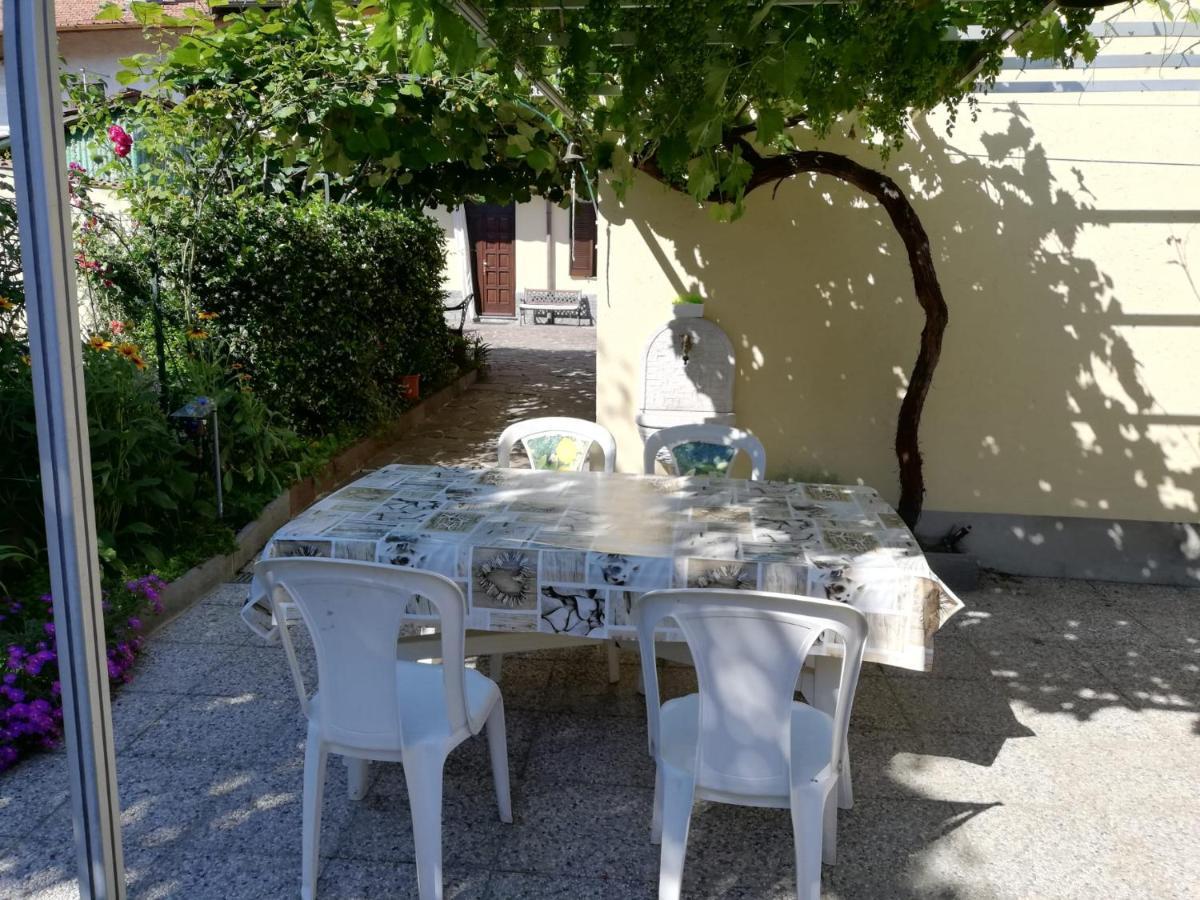 Ferienwohnung Ginger'S House Malpensa Cardano Al Campo Exterior foto