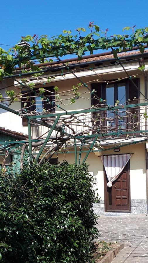 Ferienwohnung Ginger'S House Malpensa Cardano Al Campo Exterior foto